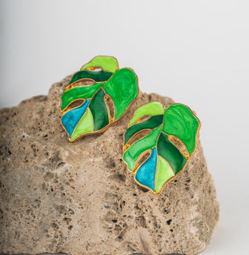 Green Painted Leaf Tops