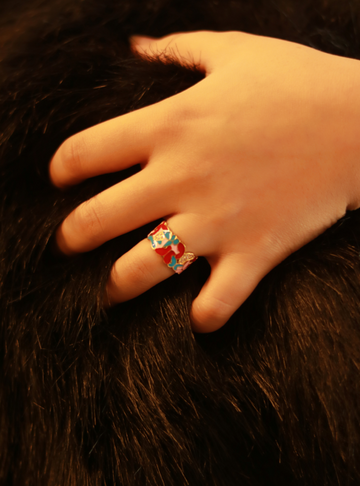 Multihued Butterfly Ring